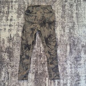 ZYIA Women's Camouflage Tie-Dye Leggings